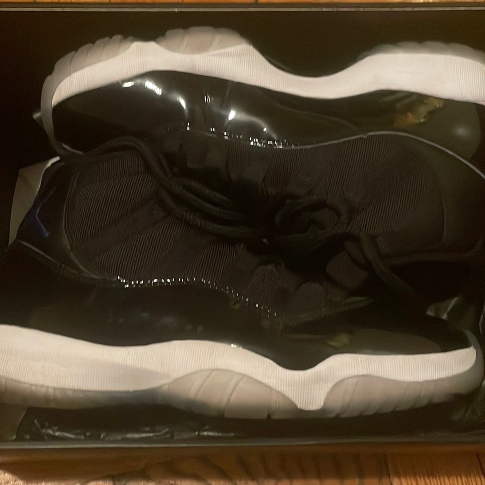 Air Jordan 11 Retro